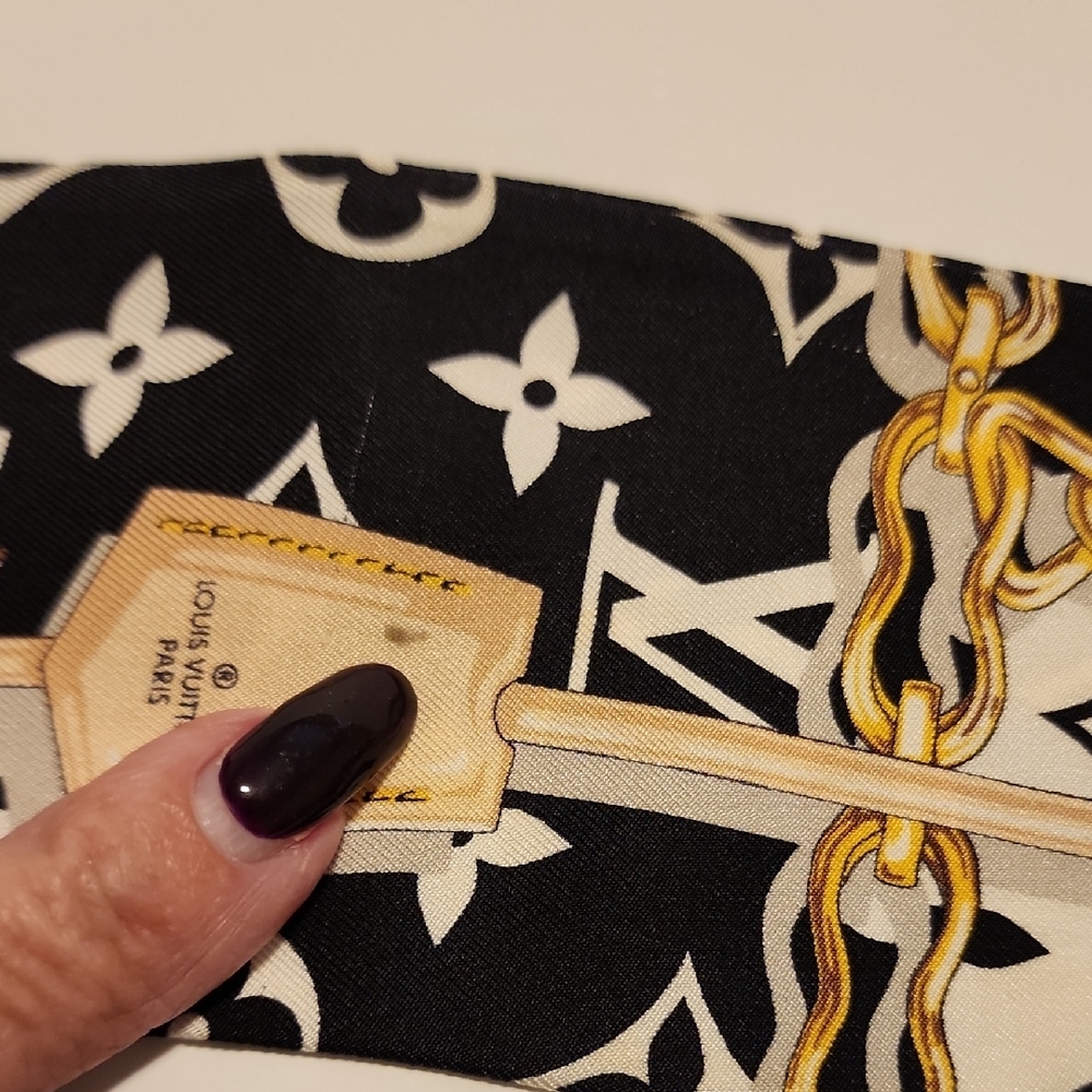 Louis Vuitton Monogram Silk Bandeau/Twilly - Picture 6 of 7